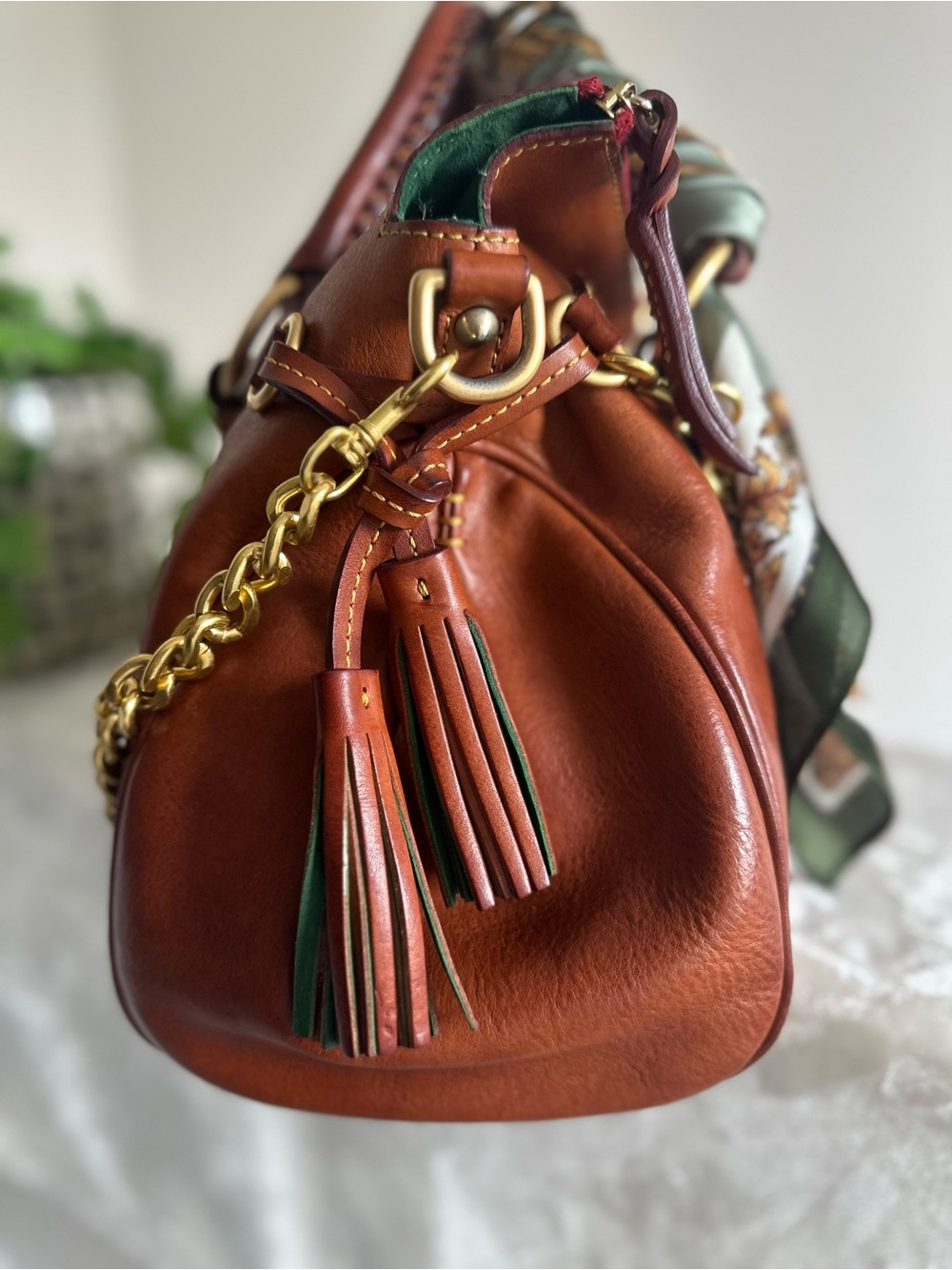 Dooney & Bourke Large Vintage Florentine Satchel - Picture 3 of 12